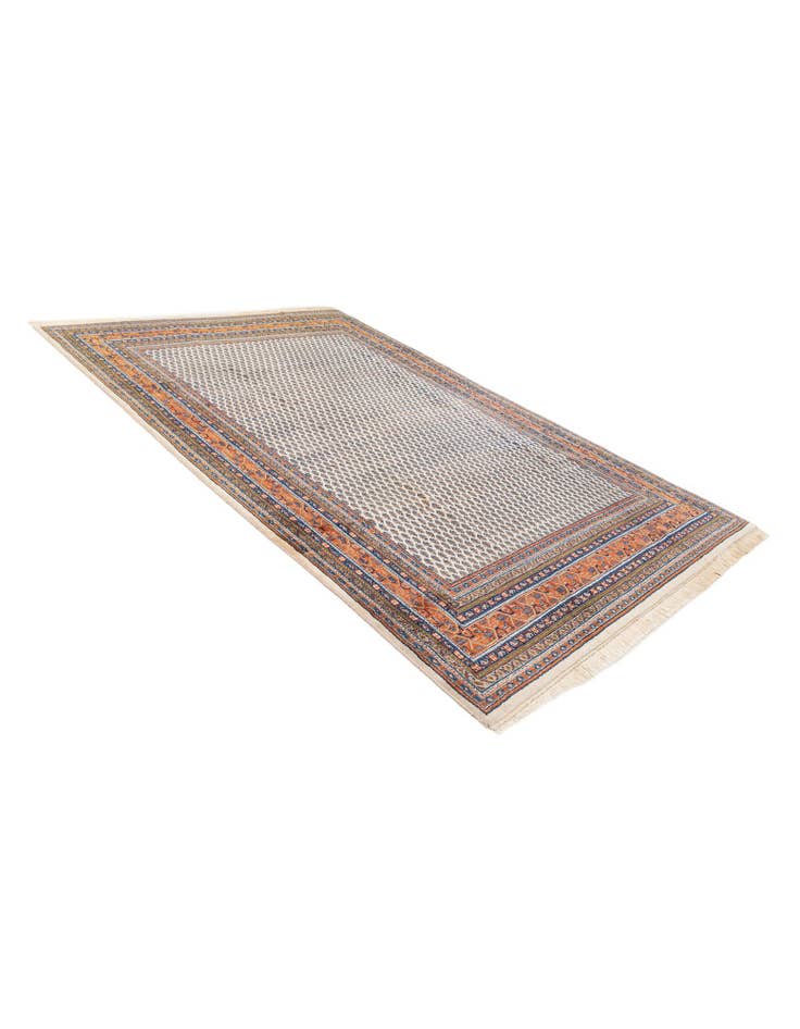 Detail image of 6' 9 x 9' 10  Hand Knotted Mir Oriental Wool Rug