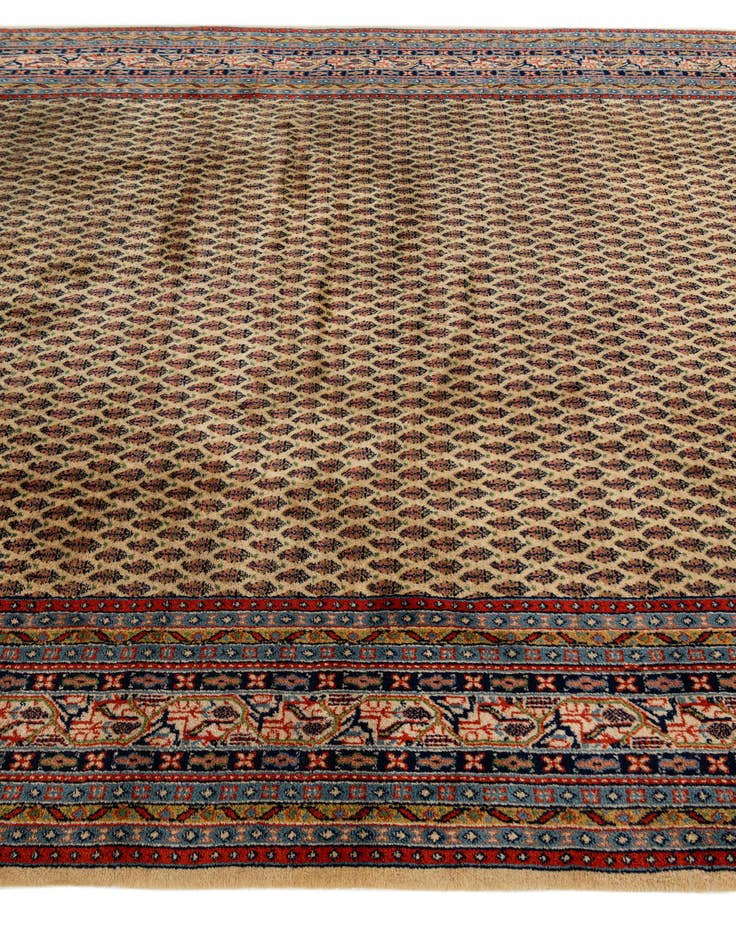 Detail image of 6' 7 x 8' Hand Knotted Mir Wool Rug