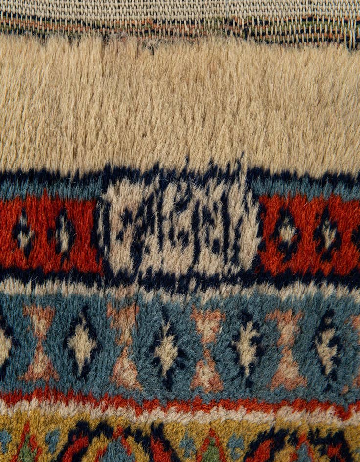 Detail image of 6' 7 x 8' Hand Knotted Mir Wool Rug