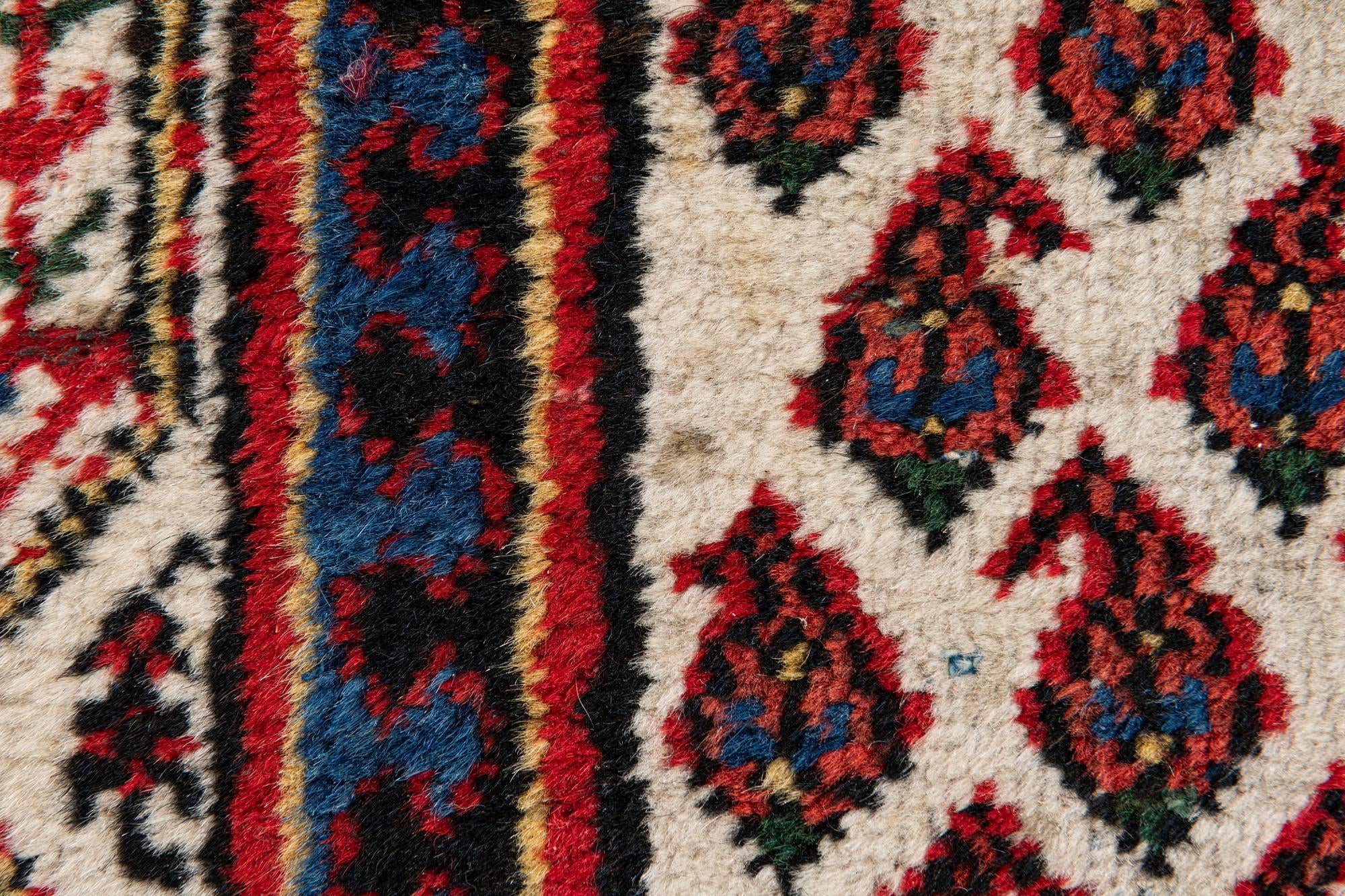 2' 7 x 4' 3 Hand Knotted Mir Wool Rug