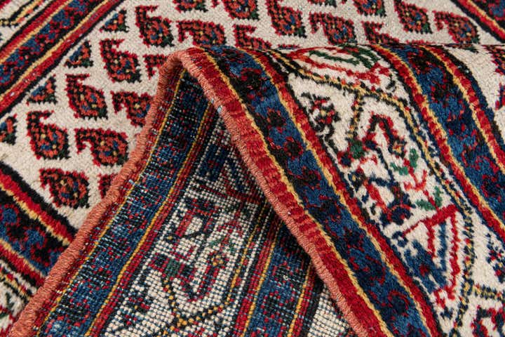 2' 7 x 4' 3 Hand Knotted Mir Wool Rug