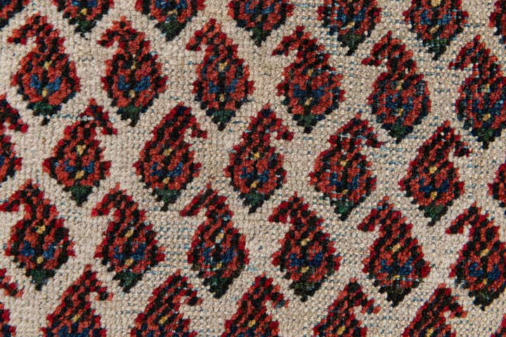 2' 7 x 4' 3 Hand Knotted Mir Wool Rug