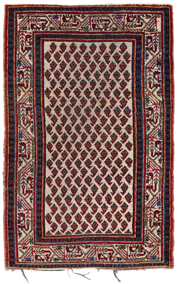 Detail image of 2' 7 x 4' 3 Hand Knotted Mir Wool Rug
