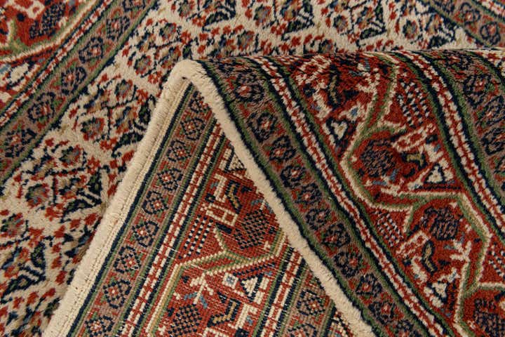 3' 1 x 5' 4 Hand Knotted Mir Wool Rug