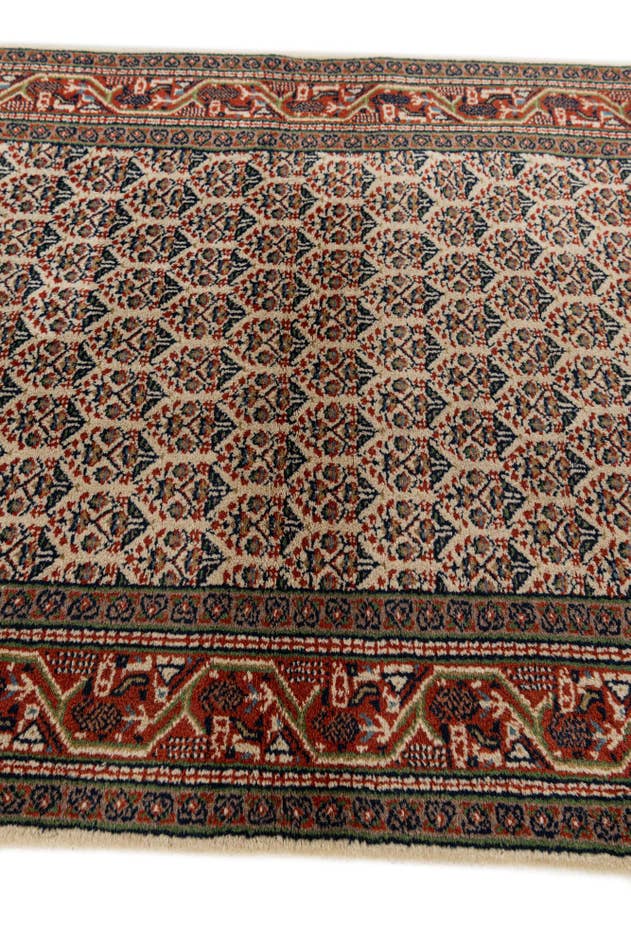 Detail image of 3' 1 x 5' 4 Hand Knotted Mir Wool Rug
