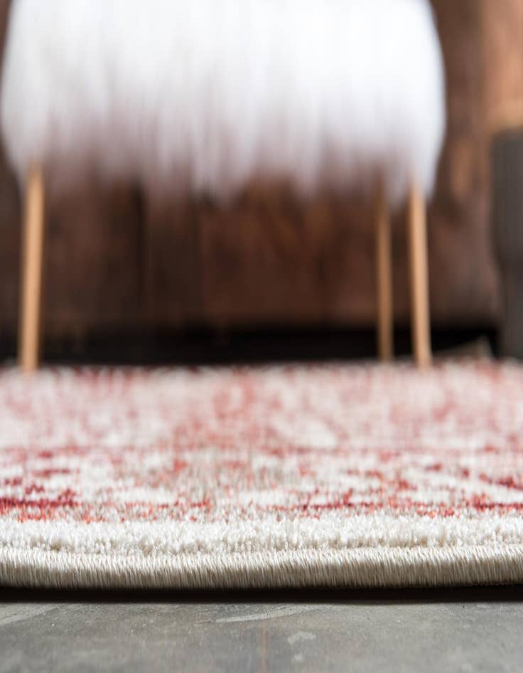 Detail image of 7' x 10' Miranda Rug