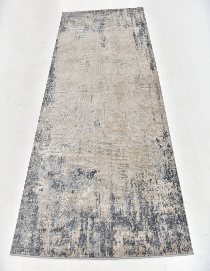 Detail image of 5' x 8' Modern Classical Rug