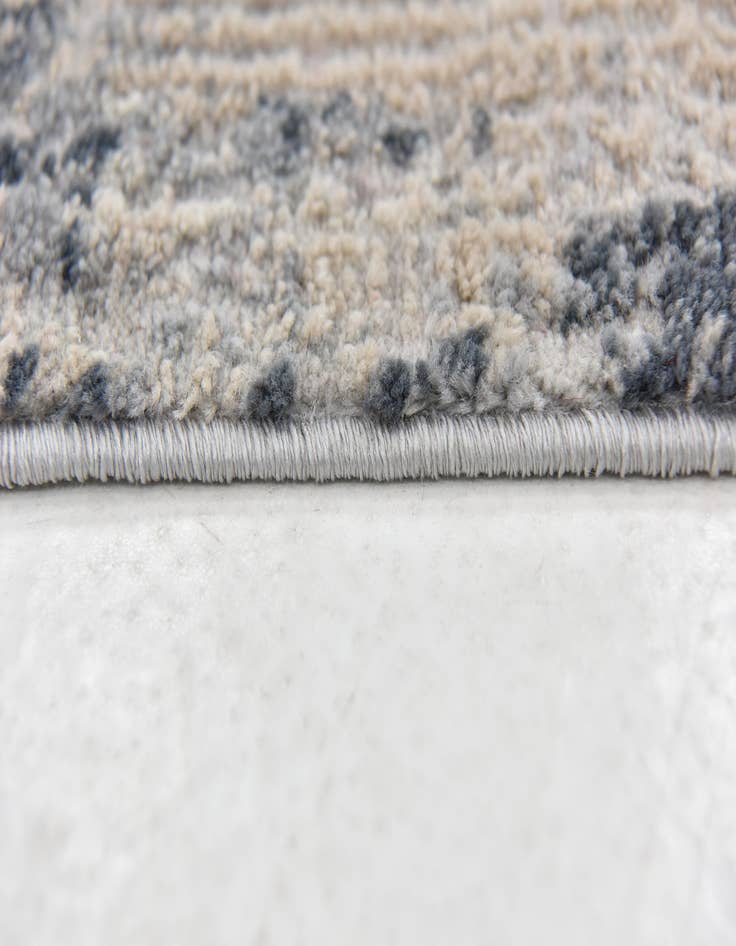 Detail image of 5' x 8' Modern Classical Rug