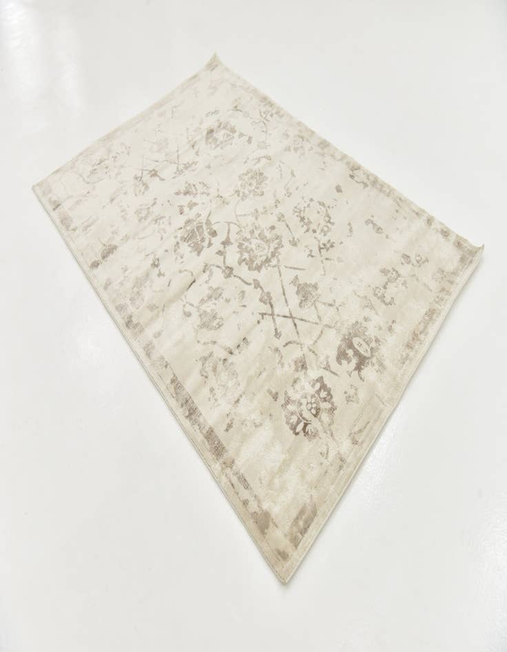 Detail image of 5' 2 x 7' 5 Modern Classical Rug