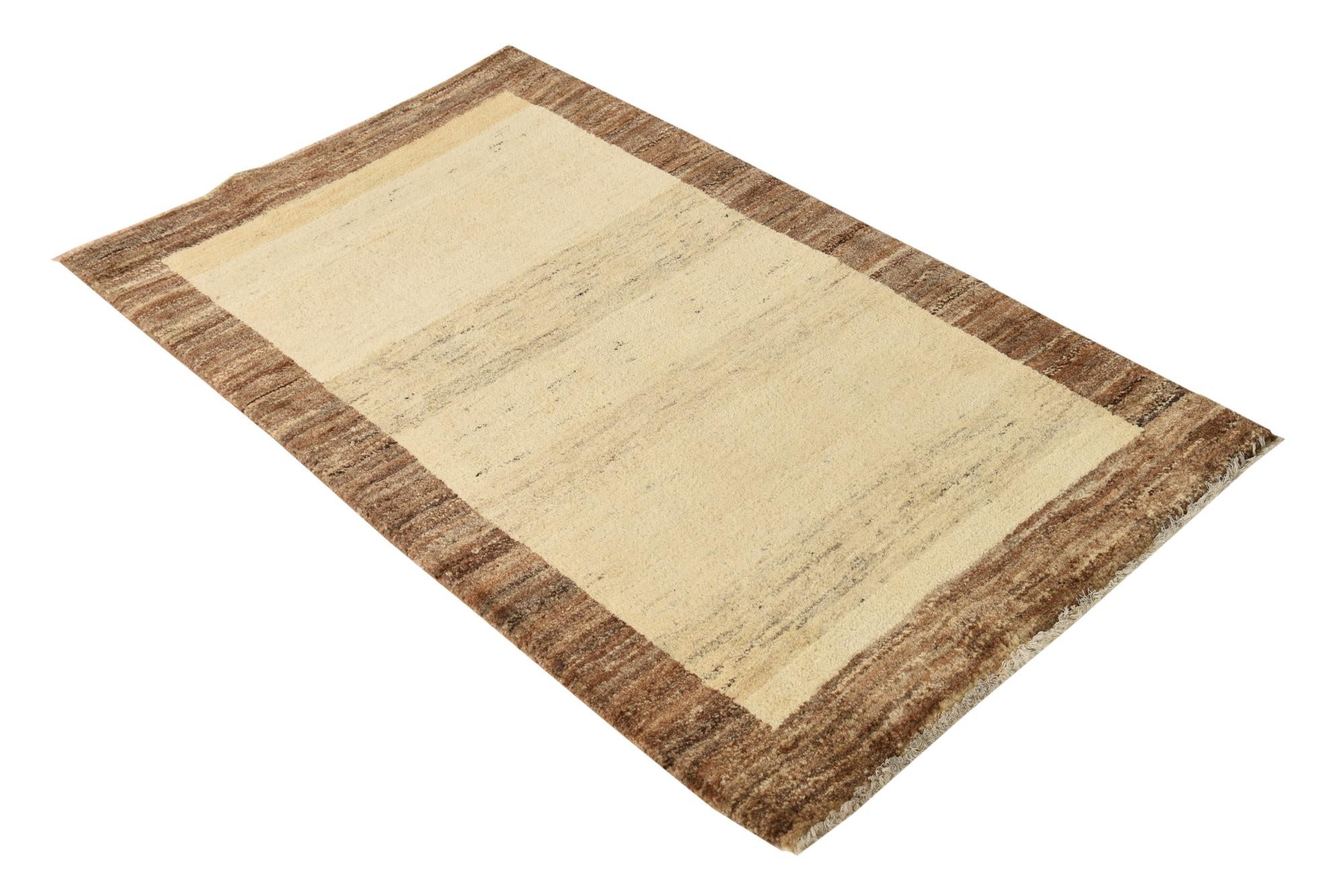 2' 7 x 4' 5 Hand Knotted Modern Ziegler Rug