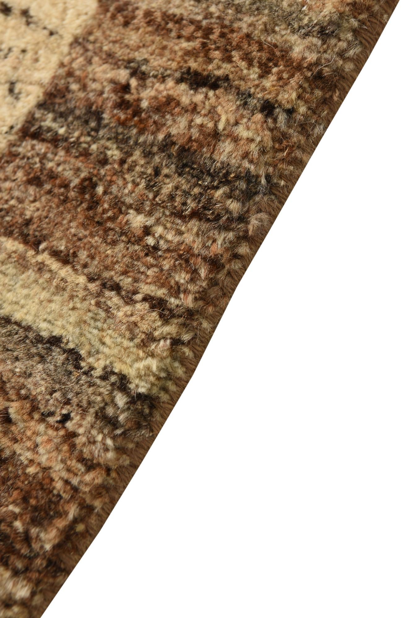 2' 6 x 4' 4 Hand Knotted Modern Ziegler Rug