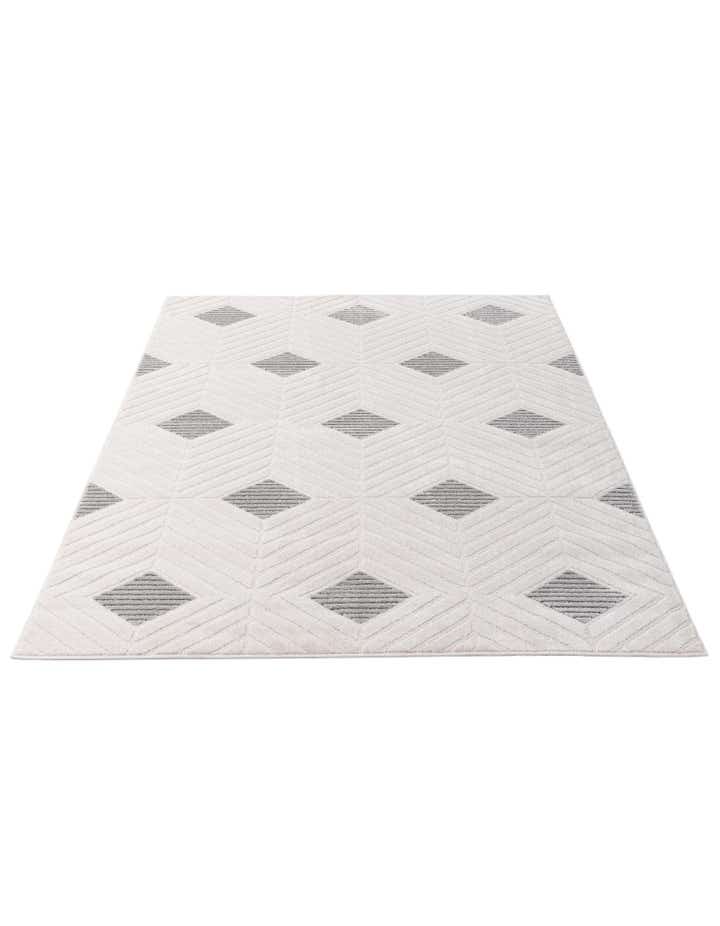 5' 3 x 7' 9 Monte Carlo Rug