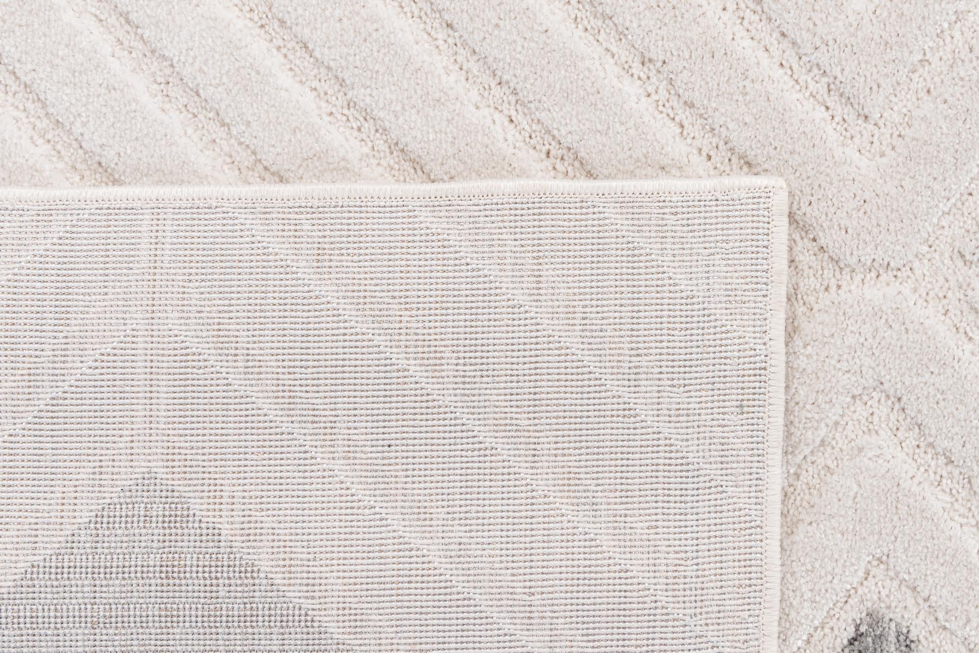 5' 3 x 7' 9 Monte Carlo Rug