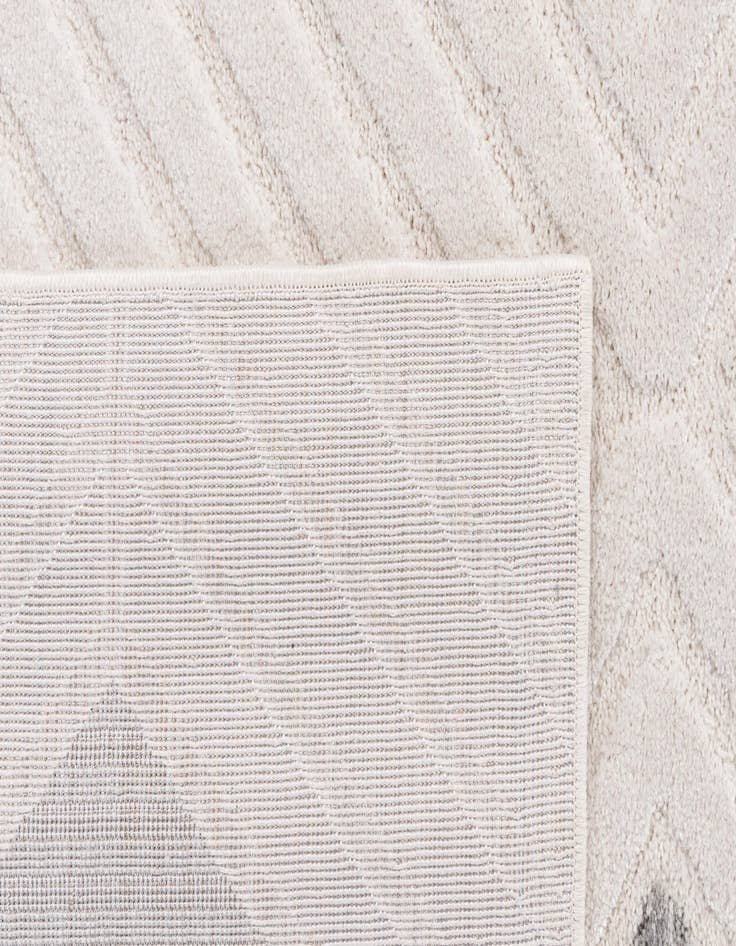 Detail image of 5' 3 x 7' 9 Monte Carlo Rug