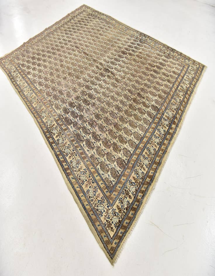 Detail image of 9' x 12' 2 Hand Knotted Mood Persian Wool Rug