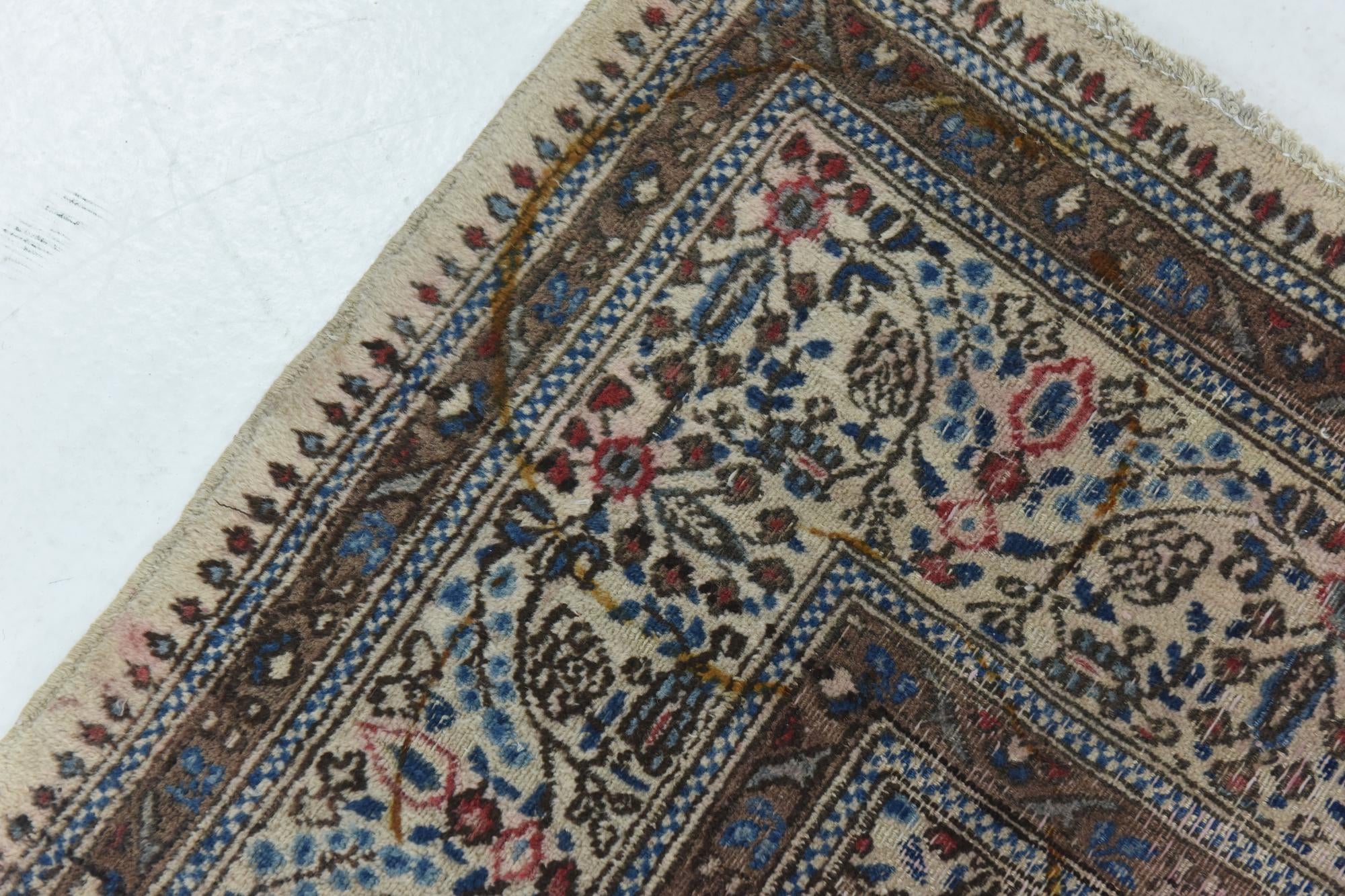 7' 10 x 11' Hand Knotted Mood Persian Wool Rug