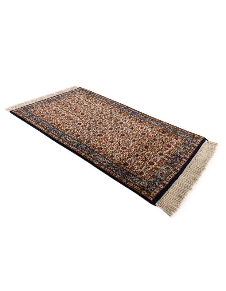 Detail image of 3' x 5' 4 Hand Knotted Mood Wool Rug