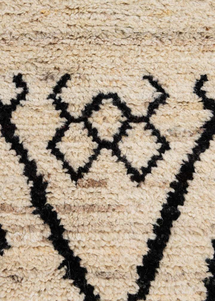 5' 7 x 7' 11 Hand Knotted Moroccan Wool Rug