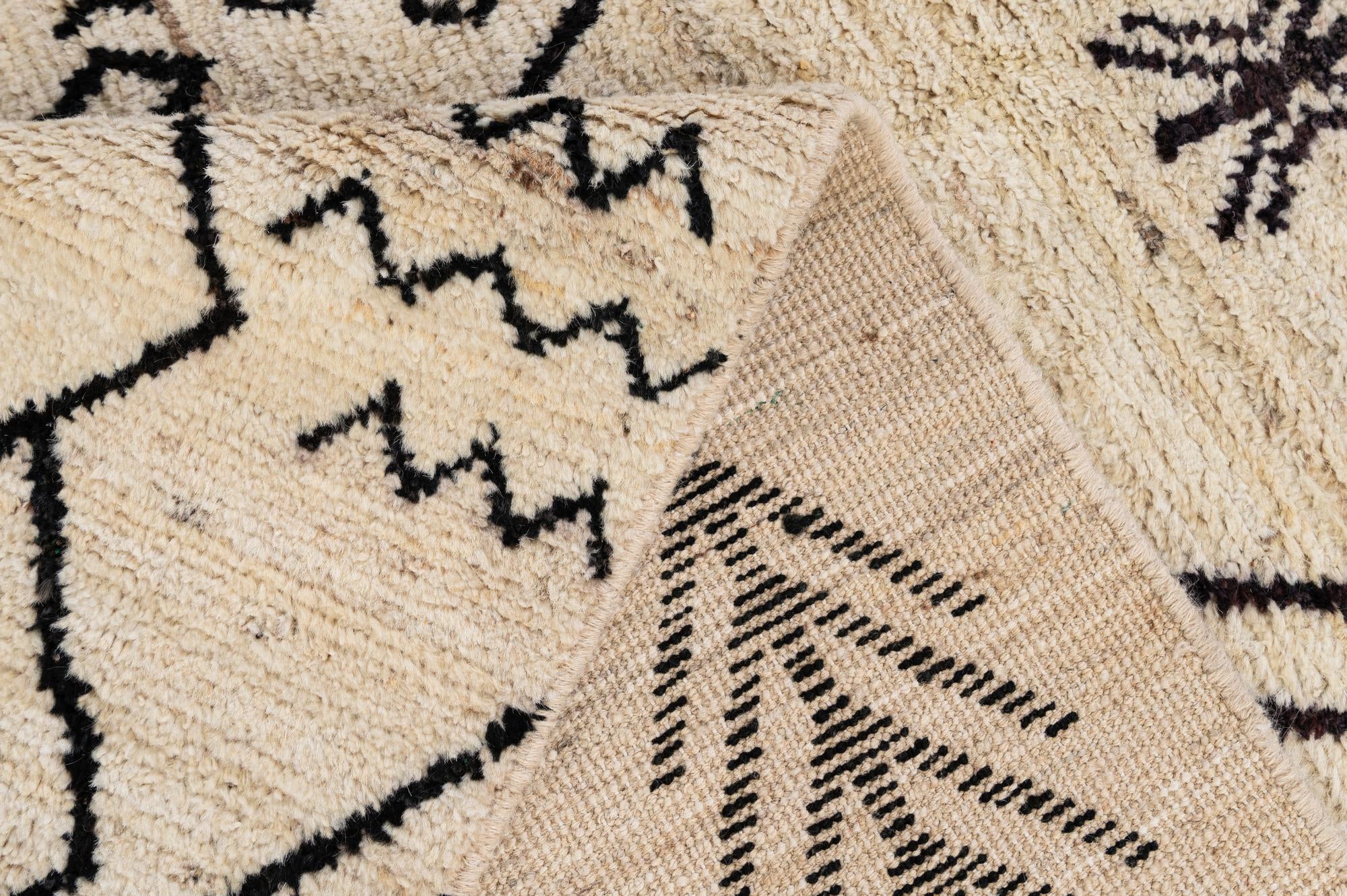 5' 7 x 7' 11 Hand Knotted Moroccan Wool Rug