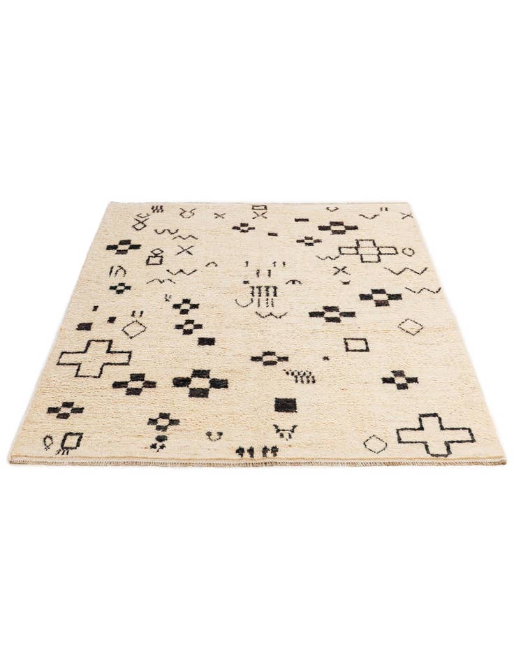 Detail image of 5' x 6' 6 Hand Knotted Moroccan Wool Rug