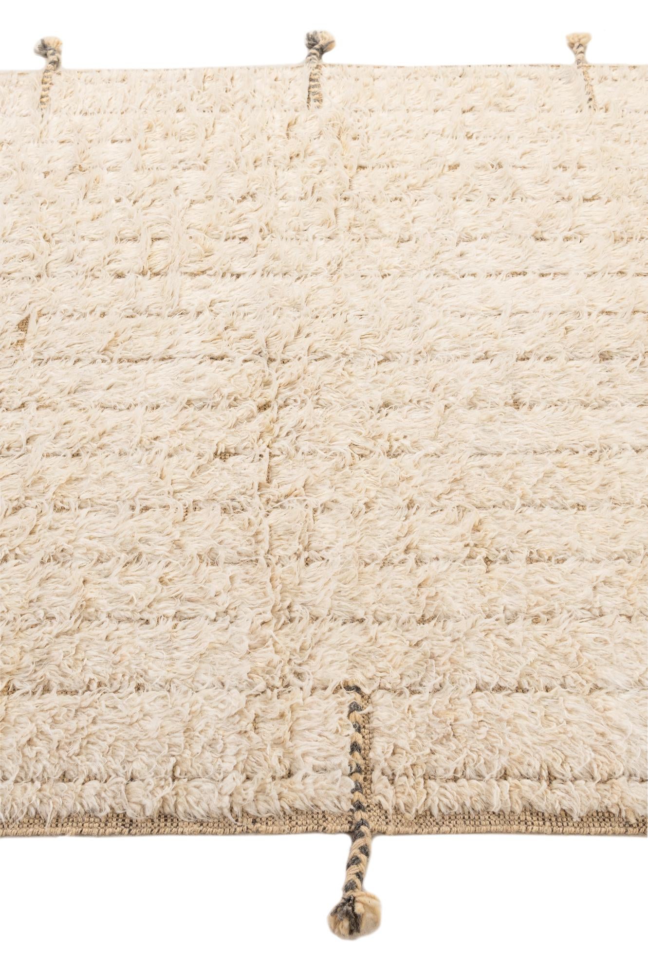 5' 4 x 6' 8 Hand Knotted Moroccan Wool Rug