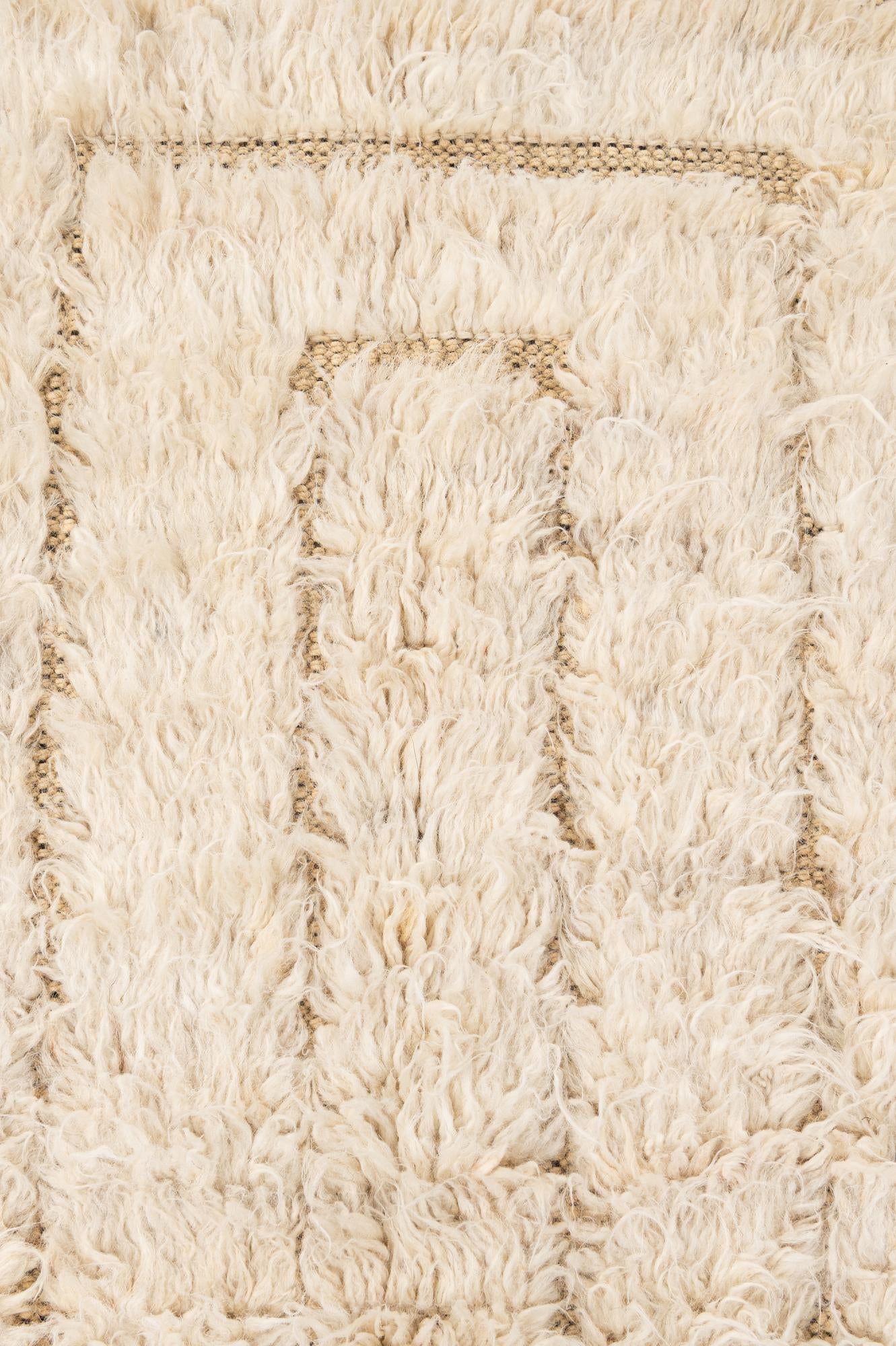 5' 4 x 6' 8 Hand Knotted Moroccan Wool Rug