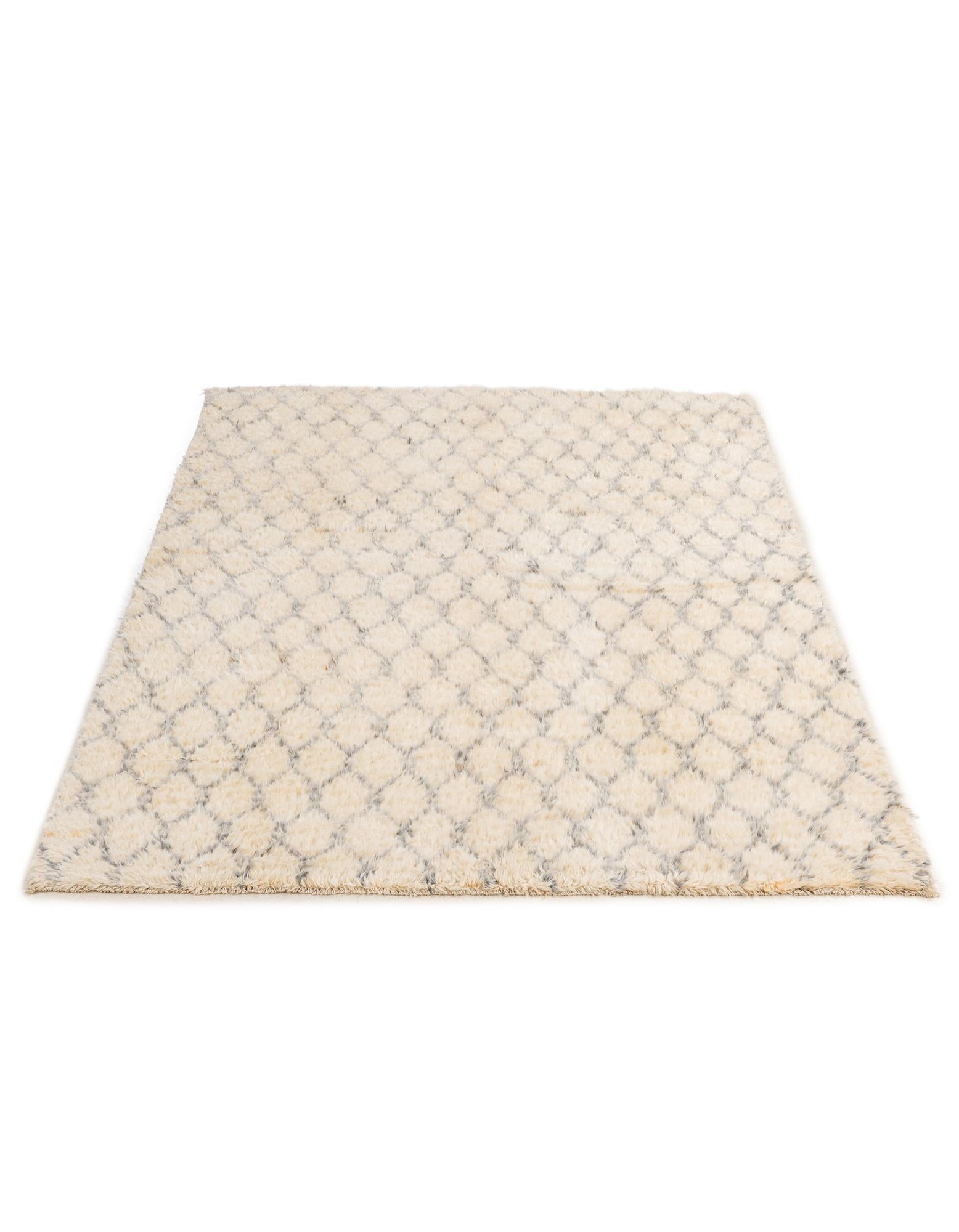 5' 3 x 7' 6 Hand Knotted Moroccan Wool Rug