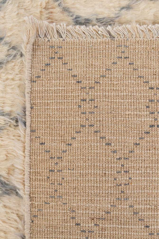 5' 3 x 7' 6 Hand Knotted Moroccan Wool Rug