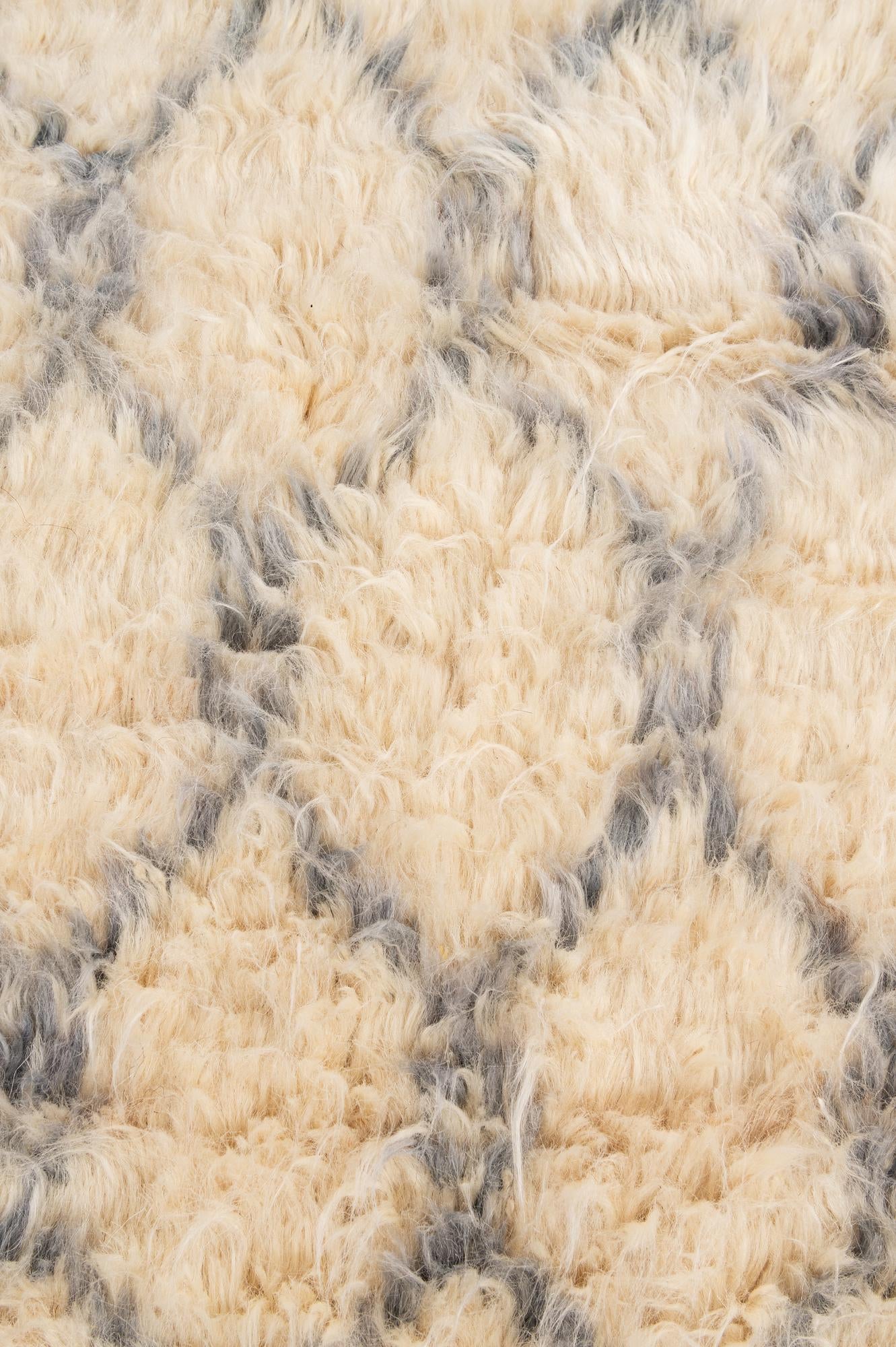 5' 3 x 7' 6 Hand Knotted Moroccan Wool Rug