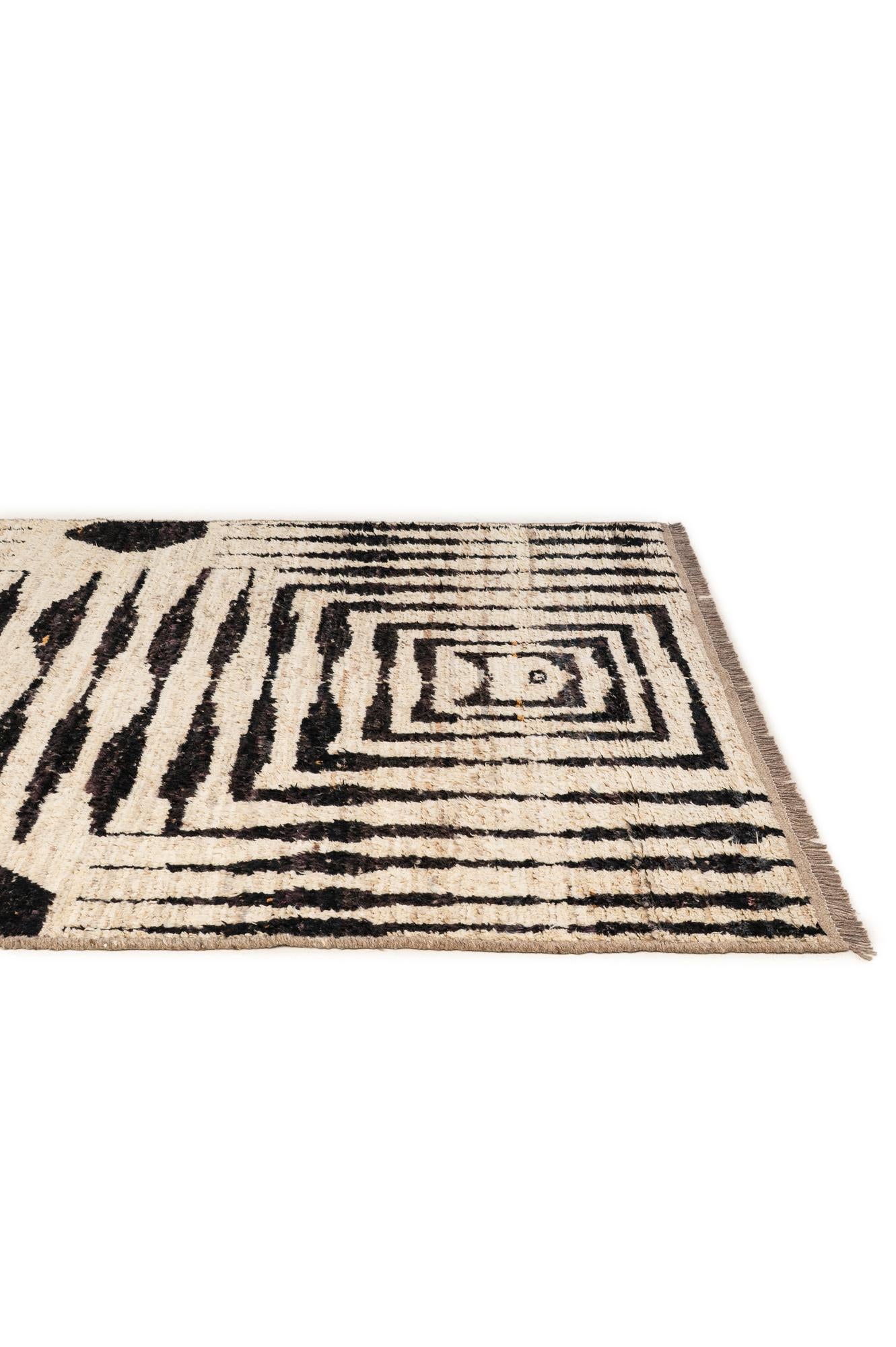 5' 8 x 7' 8 Hand Knotted Moroccan Wool Rug