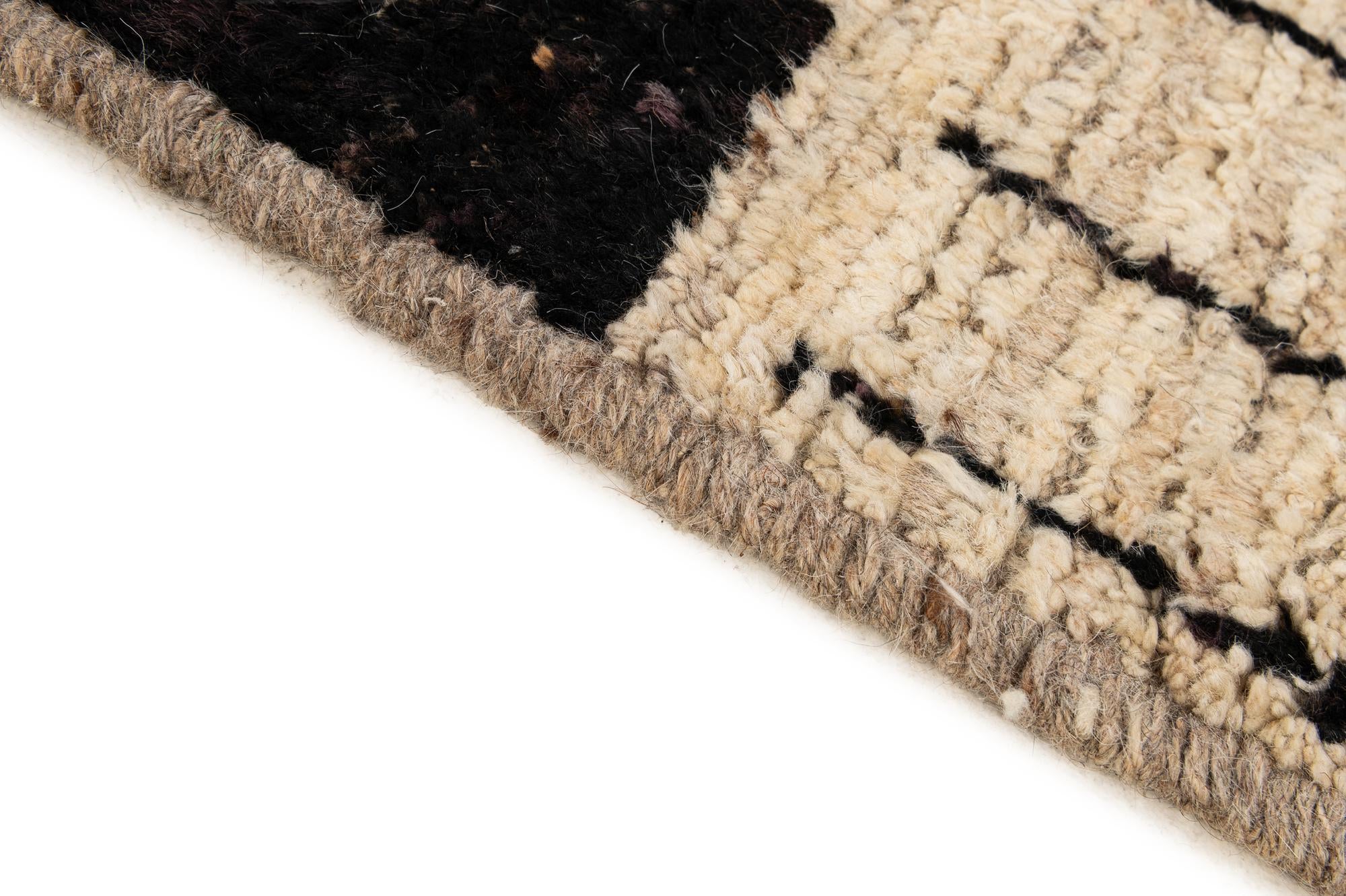 5' 8 x 7' 8 Hand Knotted Moroccan Wool Rug