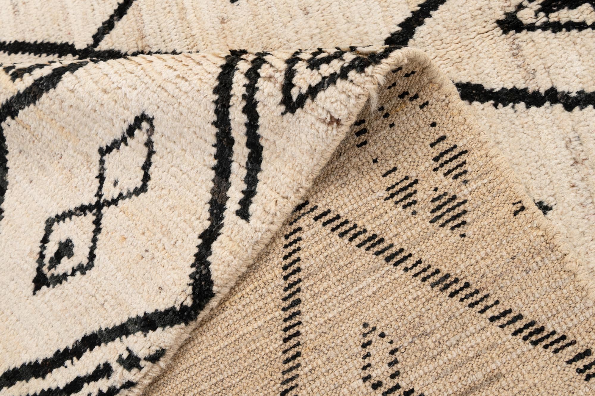 5' 10 x 8' 5 Hand Knotted Moroccan Wool Rug