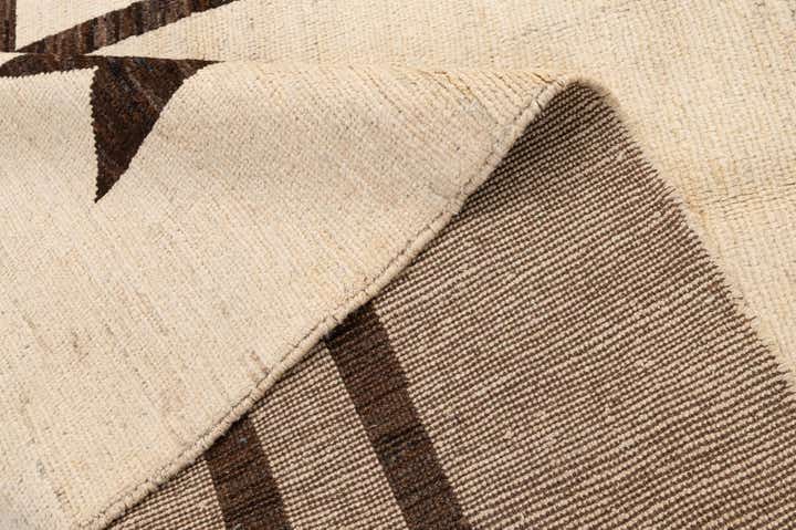 5' 8 x 8' 2 Hand Knotted Moroccan Wool Rug
