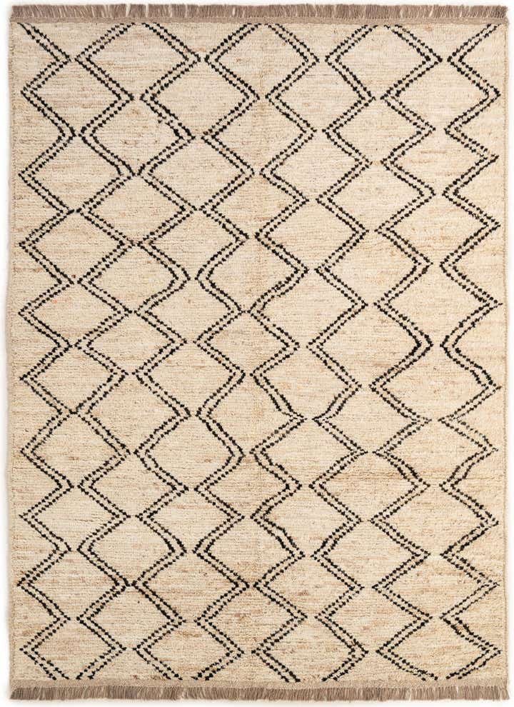 5' 9 x 7' 10 Hand Knotted Moroccan Wool Rug