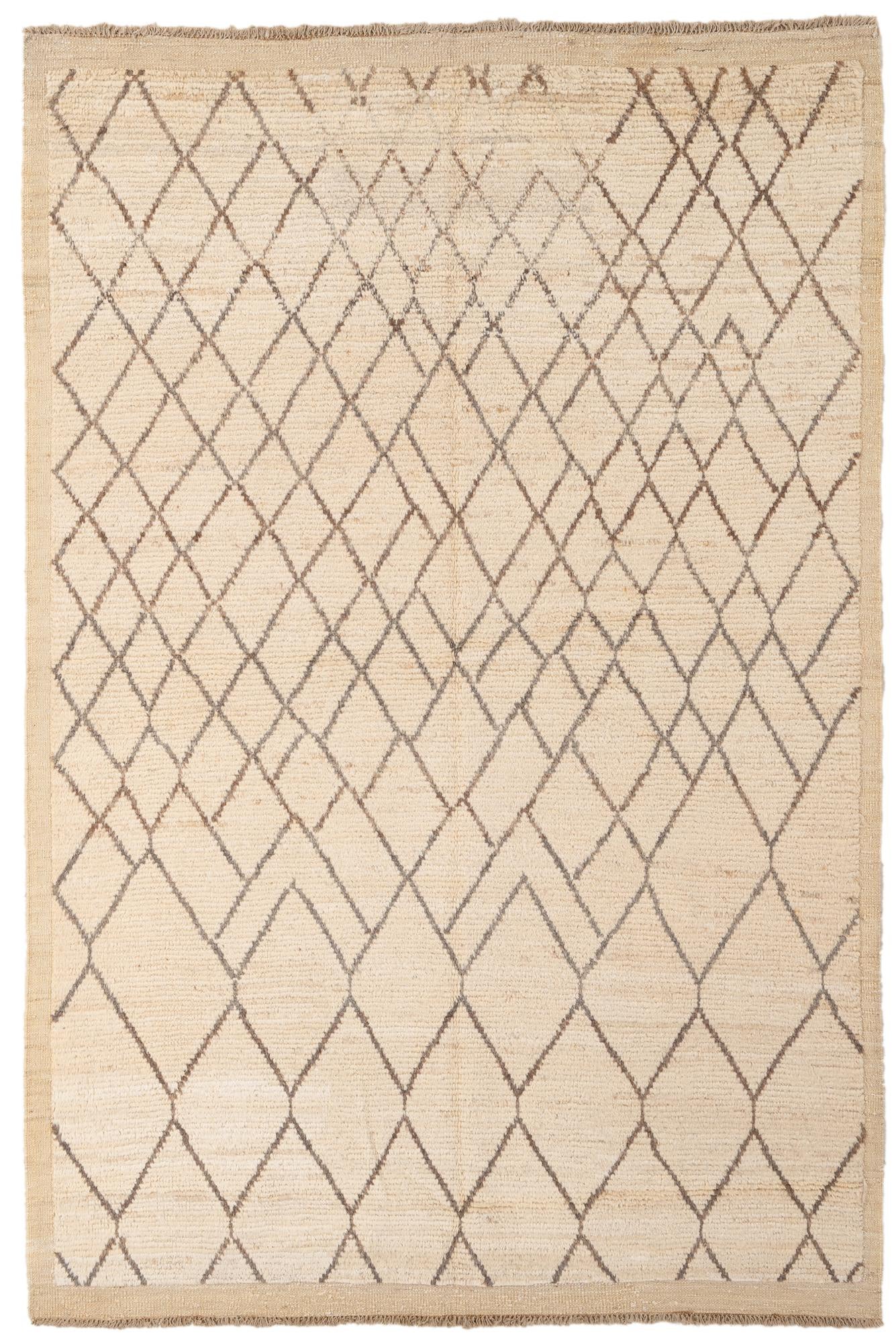 5' 9 x 8' 7 Hand Knotted Moroccan Wool Rug