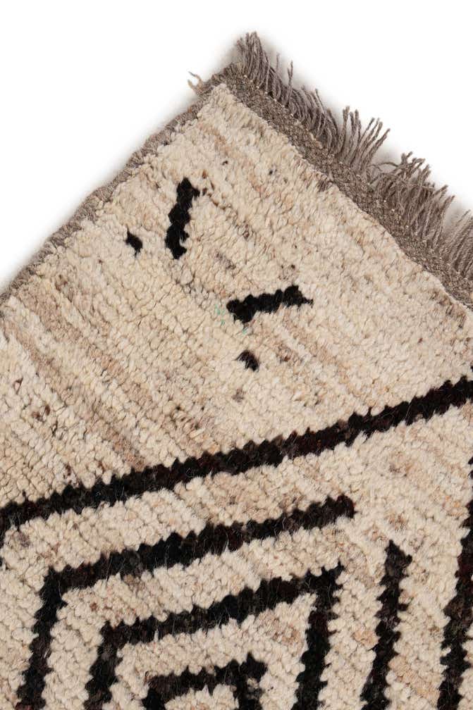 5' 11 x 7' 9 Hand Knotted Moroccan Wool Rug