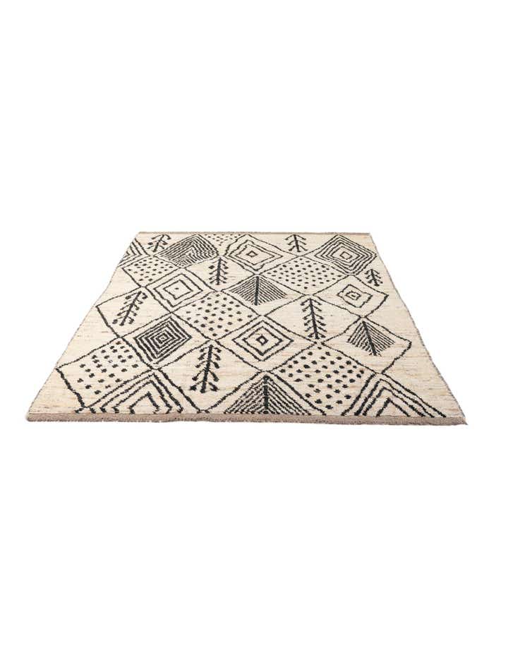 6' 1 x 8' 9 Hand Knotted Moroccan Wool Rug