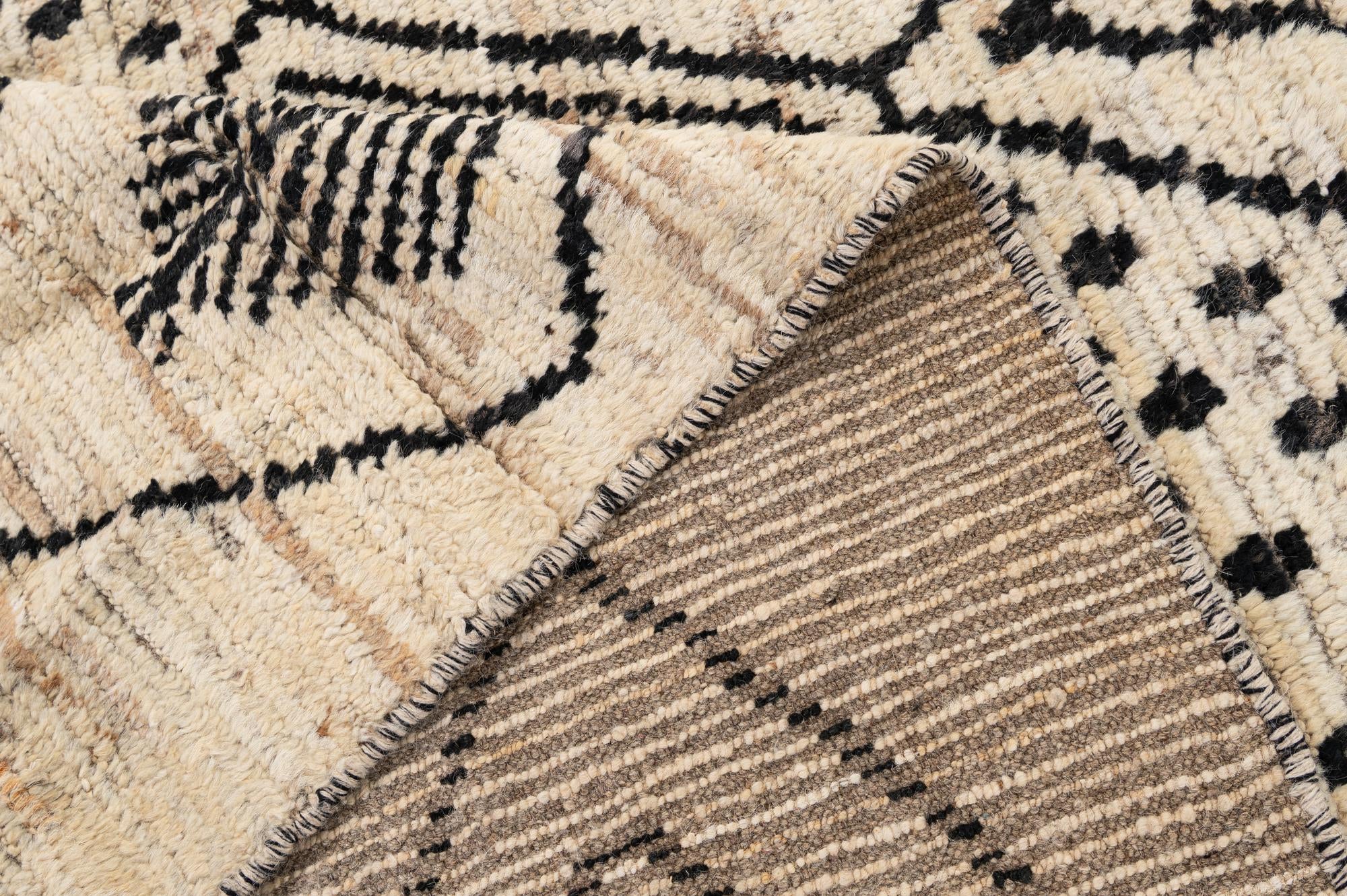 6' 1 x 8' 9 Hand Knotted Moroccan Wool Rug