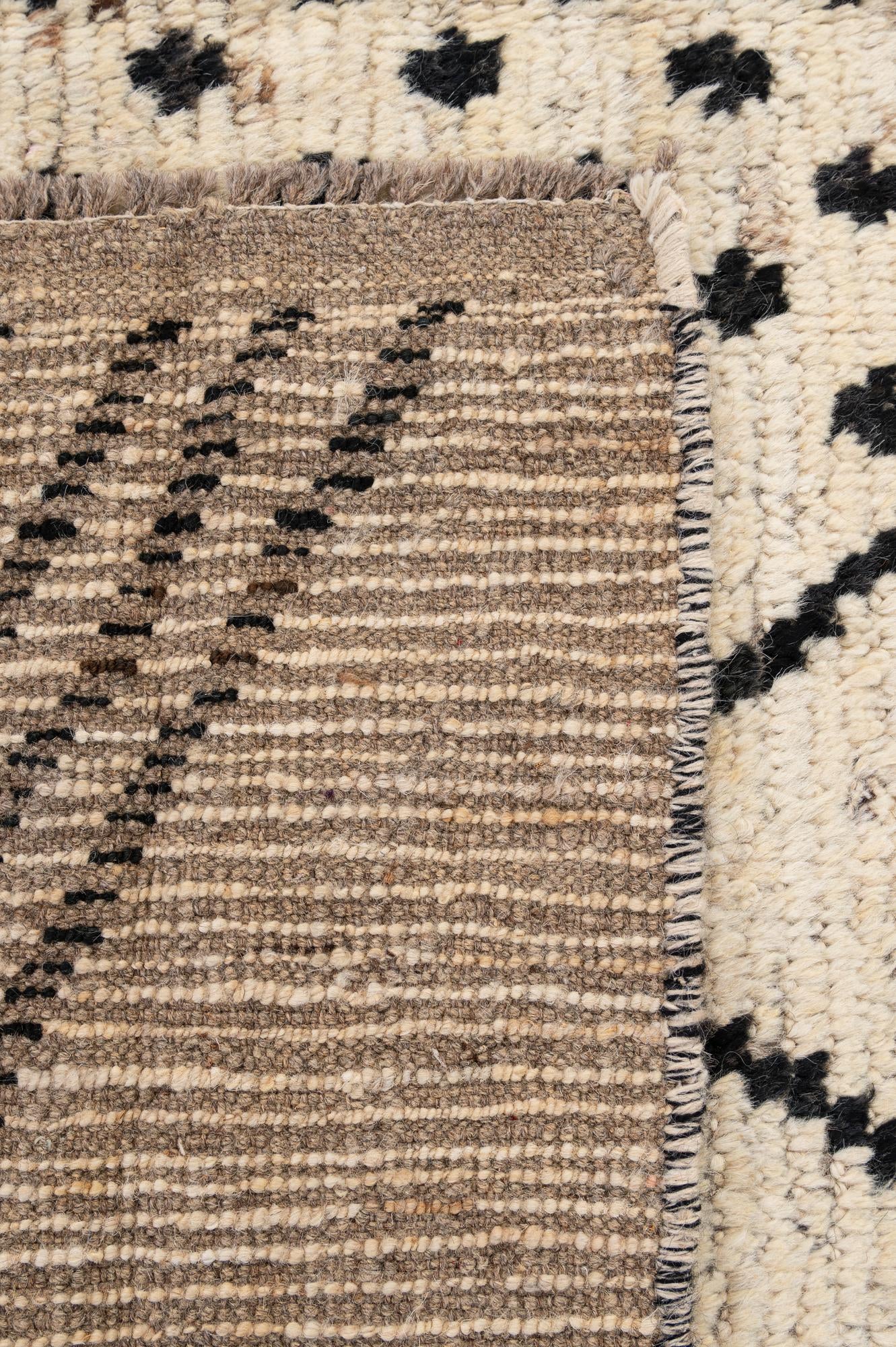 6' 1 x 8' 9 Hand Knotted Moroccan Wool Rug