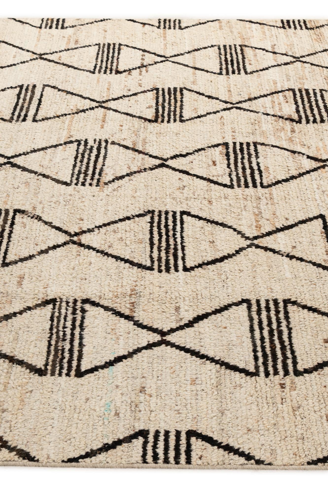 6' 8 x 9' 10 Hand Knotted Moroccan Wool Rug