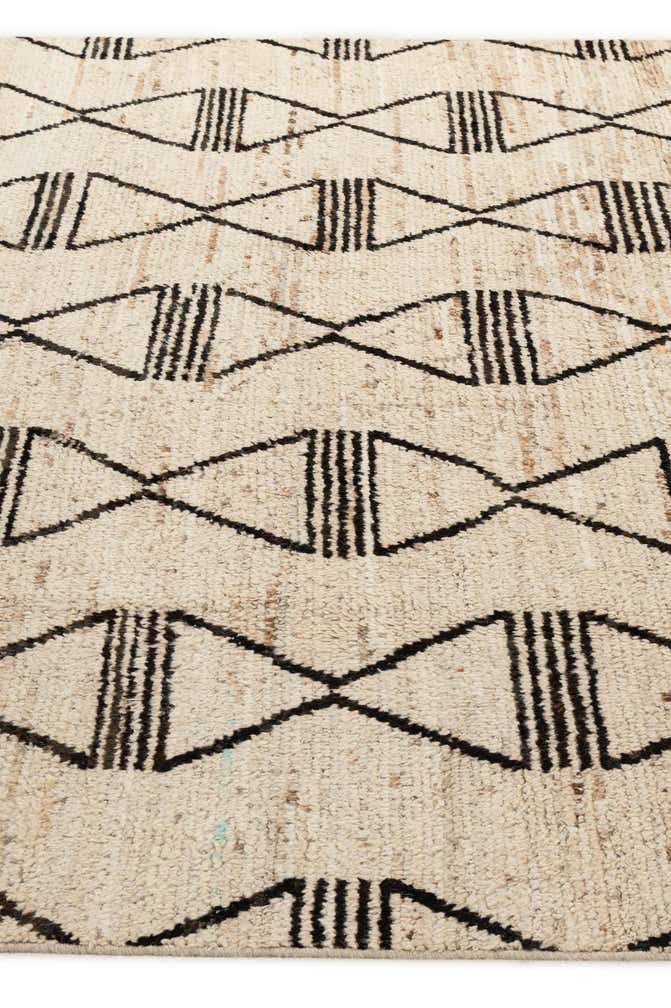 6' 8 x 9' 10 Hand Knotted Moroccan Wool Rug