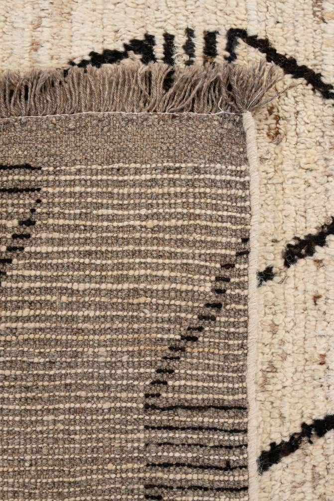 6' 8 x 9' 10 Hand Knotted Moroccan Wool Rug