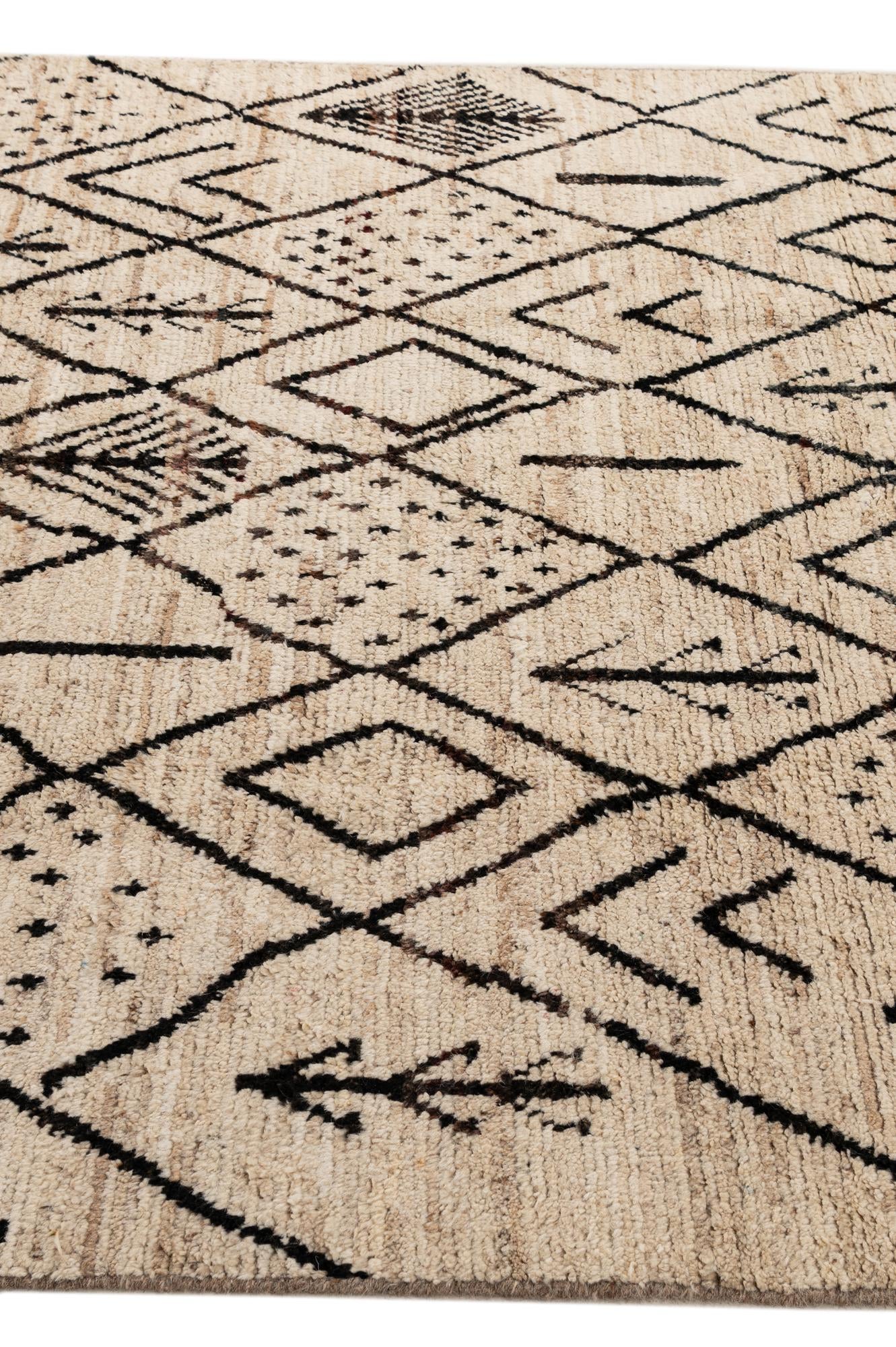 6' 10 x 9' 3 Hand Knotted Moroccan Wool Rug