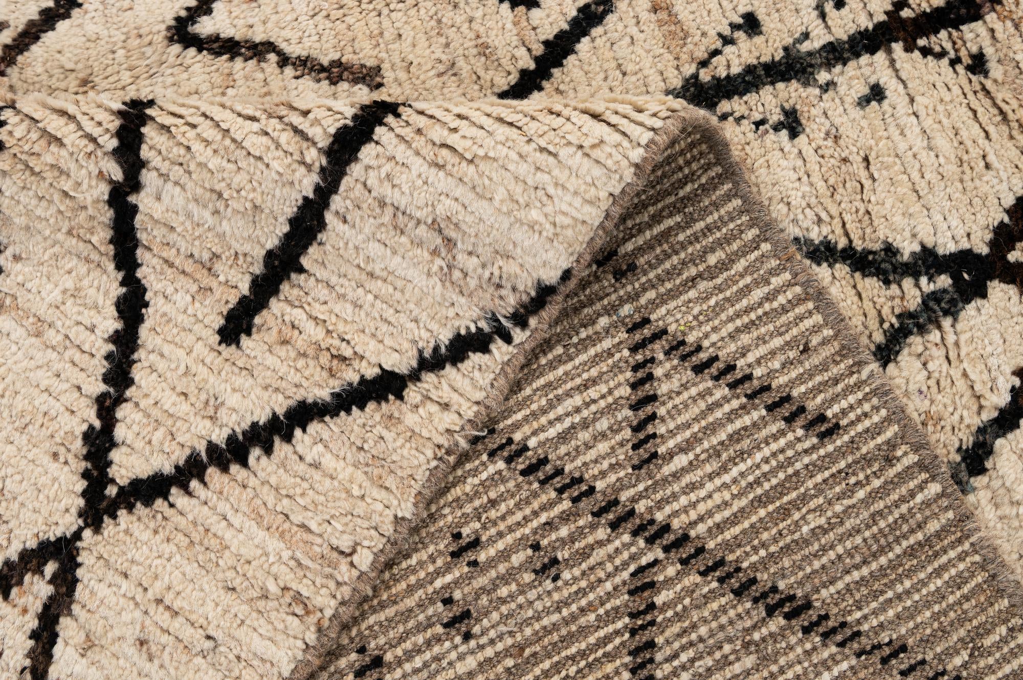 6' 10 x 9' 3 Hand Knotted Moroccan Wool Rug