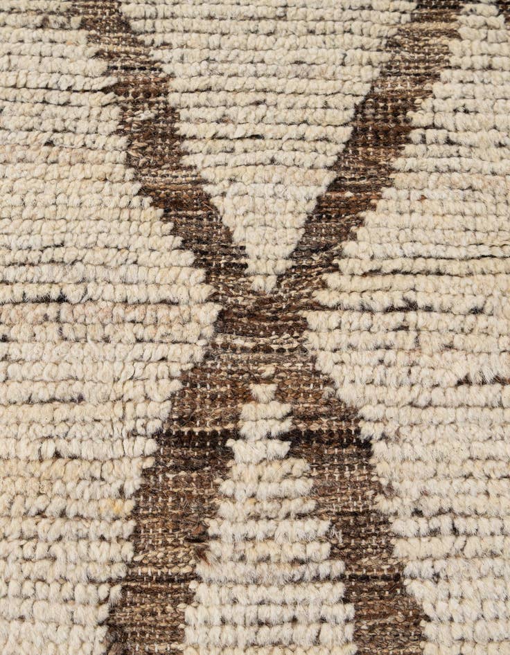 Detail image of 6' 9 x 9' 9  Hand Knotted Moroccan Wool Rug