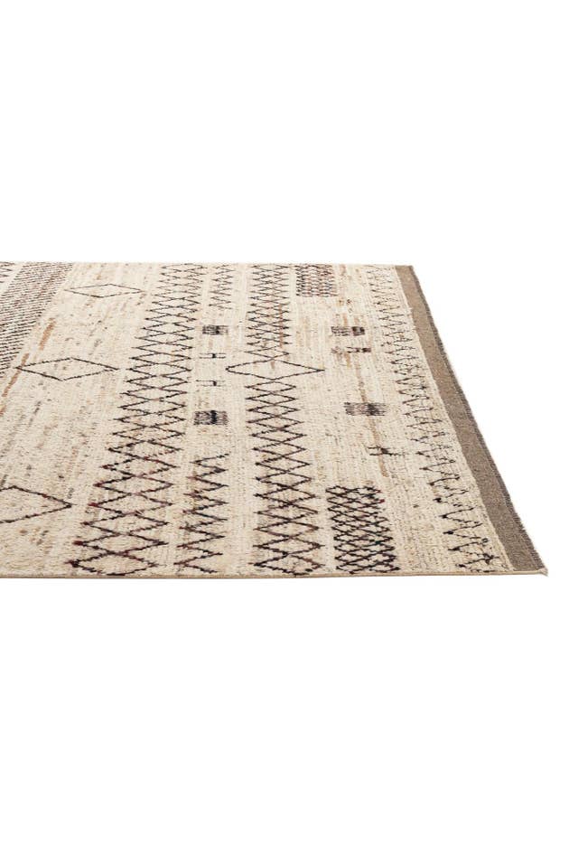 Detail image of 8' 1 x 9' 9 Hand Knotted Moroccan Wool Rug