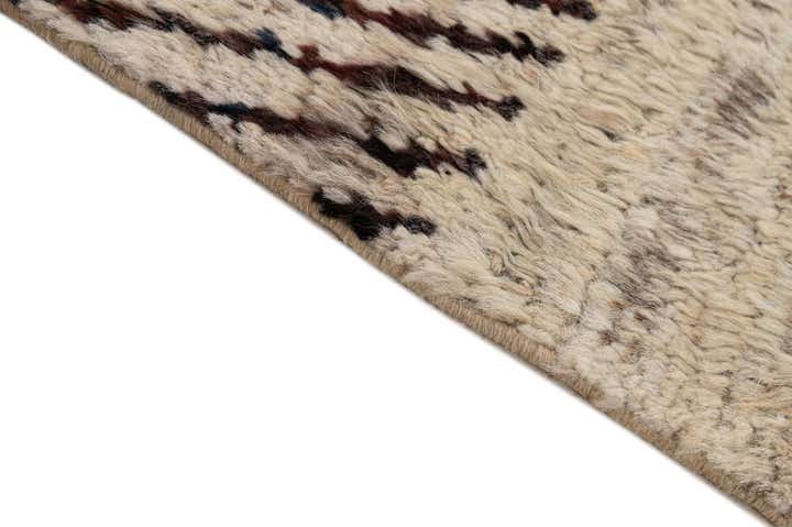 8' 1 x 9' 9 Hand Knotted Moroccan Wool Rug