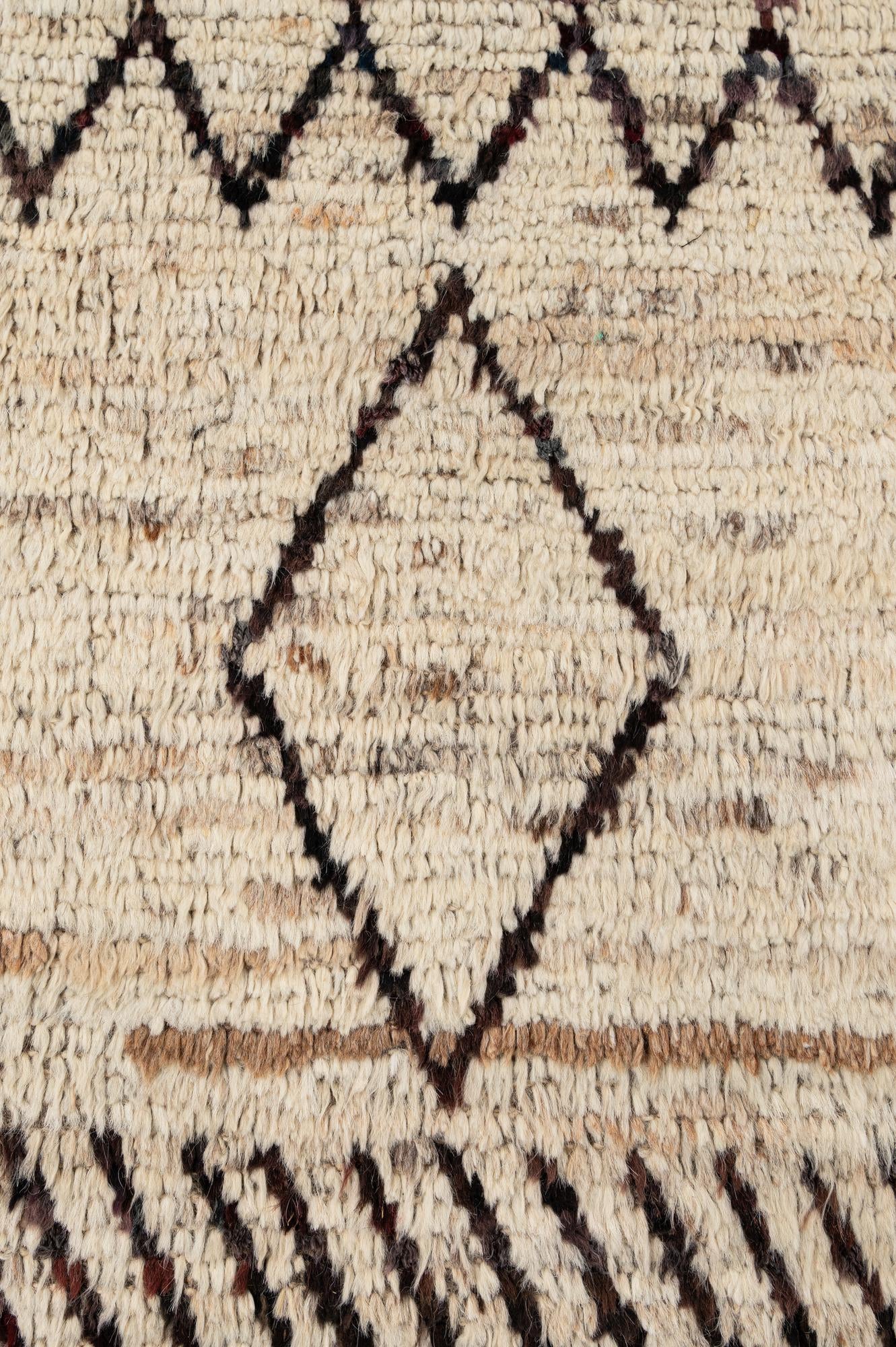 8' 1 x 9' 9 Hand Knotted Moroccan Wool Rug