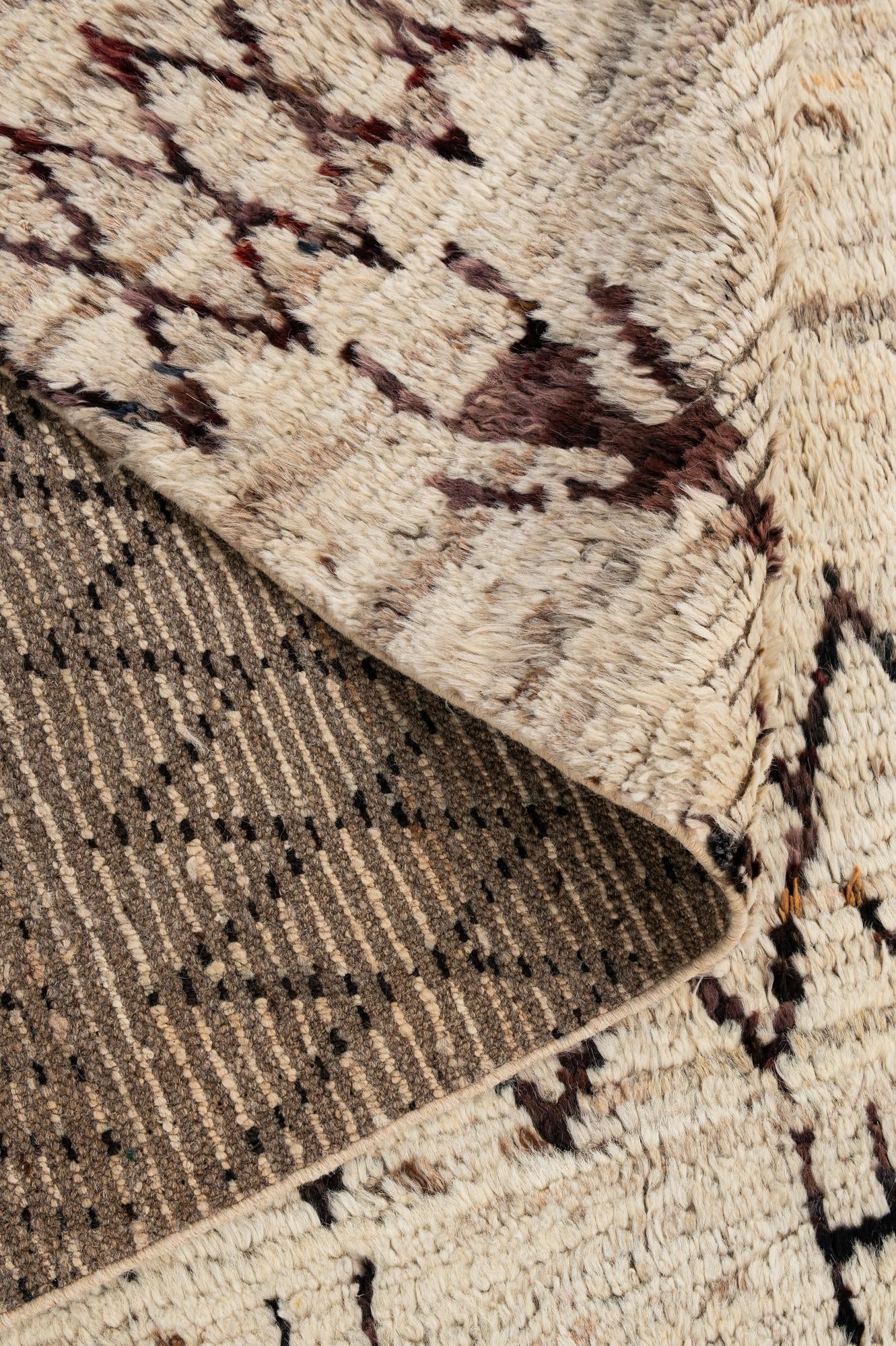 8' 1 x 9' 9 Hand Knotted Moroccan Wool Rug