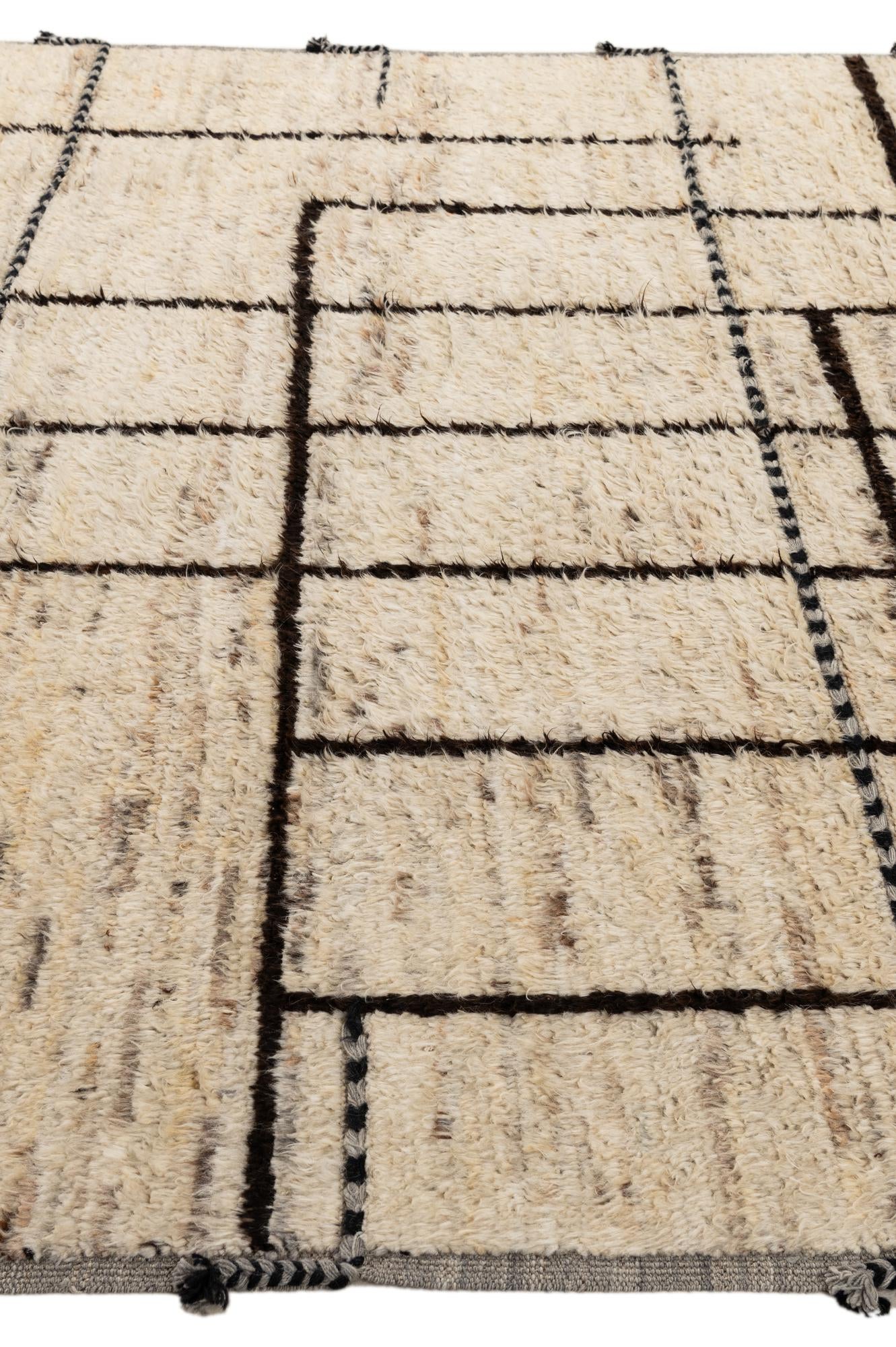 8' 5 x 10' 7 Hand Knotted Moroccan Wool Rug